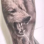 Фото рисунка тату волк на руке 16.12.2021 №0007 - Wolf tattoo - tatufoto.com