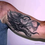 Фото рисунка тату волк на руке 16.12.2021 №0044 - Wolf tattoo - tatufoto.com