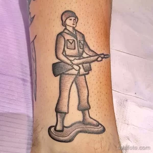 Фото тату военных, солдат и воинов 19.12.2021 №0523 - Tattoos of military - tatufoto.com