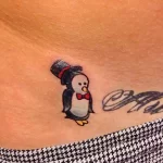 Фото тату пингвин 06,12,2021 - №111 - penguin tattoo - tatufoto.com