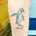 Фото тату пингвин 06,12,2021 - №124 - penguin tattoo - tatufoto.com