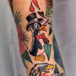 Фото тату пингвин 06,12,2021 - №285 - penguin tattoo - tatufoto.com