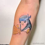 Фото тату пингвин 06,12,2021 - №374 - penguin tattoo - tatufoto.com