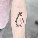 Фото тату пингвин 06,12,2021 - №489 - penguin tattoo - tatufoto.com