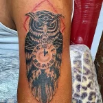 Фото тату сова с часами 13,12,2021 - №029 - Owl Tattoo With Clock - tatufoto.com