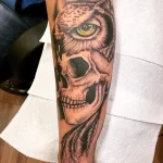 Фото тату сова с черепом 13,12,2021 - №038 - Owl Tattoo With Skull - tatufoto.com