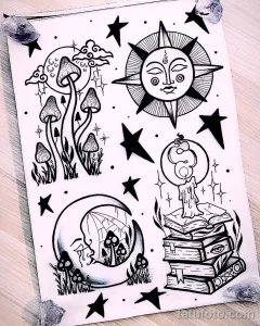 Эскиз татуировки с книгами, луной, солнцем, грибами и другими мистическими символами. Идеально для любителей эзотерики и магии.
