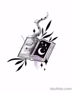Фото тату: открытая книга, из которой вырываются звезды и планеты, включая луну и Сатурн. Эскиз тату в стиле минимализм и космос.