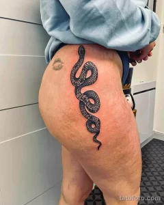 Рисунок тату на попе (ягодице) 26.01.22 №0269 - tattoo on the pope (buttock) tatufoto.com