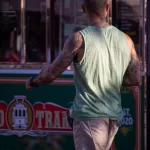Тату хвост дракона на теле и руке парня 06 - Уличная тату (street tattoo) от tatufoto.com 1098