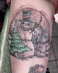 Фото тату к рождеству и новому году 07.01.22 №0190 - tattoo for christmas tatufoto.com