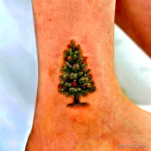 Фото тату к рождеству и новому году 07.01.22 №0501 - tattoo for christmas tatufoto.com