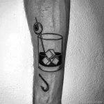 Тату с напитком Виски 12.02.22 №0094 - whiskey tattoo tatufoto.com