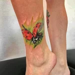 Фото тату Божья Коровка 17.02.22 №0045 - tattoo Ladybug tatufoto.com