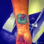 Фото тату Божья Коровка 17.02.22 №0066 - tattoo Ladybug tatufoto.com