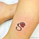 Фото тату Божья Коровка 17.02.22 №0069 - tattoo Ladybug tatufoto.com