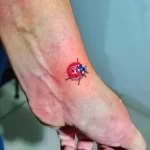 Фото тату Божья Коровка 17.02.22 №0089 - tattoo Ladybug tatufoto.com