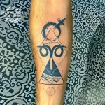 Фото тату знак зодиака 17.02.22 №0015 - Photo tattoo zodiac sign tatufoto.com