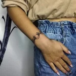 Фото тату манжет 16.02.22 №0012 - cuff tattoo tatufoto.com