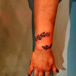 Фото тату манжет 16.02.22 №0066 - cuff tattoo tatufoto.com