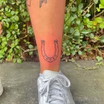Фото тату подкова 17.02.22 №0099 - horseshoe tattoo tatufoto.com