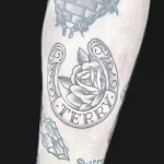 Фото тату подкова 17.02.22 №0109 - horseshoe tattoo tatufoto.com