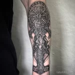 Фото тату руны 17.02.22 №0004 - Rune tattoo tatufoto.com