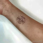 Фото тату руны 17.02.22 №0109 - Rune tattoo tatufoto.com