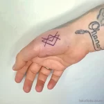 Фото тату руны 17.02.22 №0154 - Rune tattoo tatufoto.com