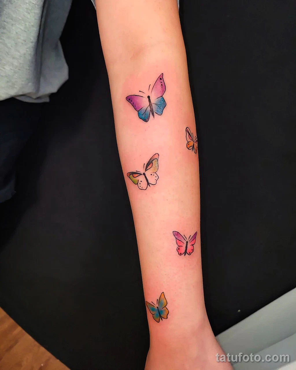 Фото цветного рисунка тату 13.02.22 №0044 — color drawing tattoo tatufoto.com