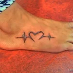 ритм сердца тату 06.02.22 №0010 - heart tattoo tatufoto.com
