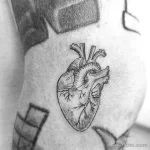 фото тату с рисунком сердца 05.02.22 №0306 - heart tattoo photo tatufoto.com