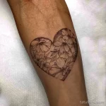 фото тату с рисунком сердца 05.02.22 №0832 - heart tattoo photo tatufoto.com
