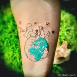 Фото тату планета Земля 28.03.22 №0639 - planet earth tattoo tatufoto.com