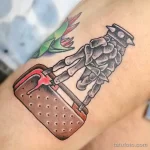 Смешные и весёлые рисунки тату с приколом 10.04.22 №0610 - fun tattoo tatufoto.com