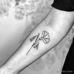 Фото тату цветок подснежника 19.04.22 №0196 - snowdrop flower tattoo tatufoto.com