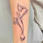 Фото тату цветок подснежника 19.04.22 №0228 - snowdrop flower tattoo tatufoto.com