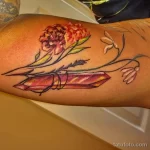 Фото тату цветок подснежника 19.04.22 №0298 - snowdrop flower tattoo tatufoto.com