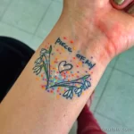 Фото тату цветок подснежника 19.04.22 №0355 - snowdrop flower tattoo tatufoto.com