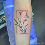 Фото тату цветок подснежника 19.04.22 №0366 - snowdrop flower tattoo tatufoto.com