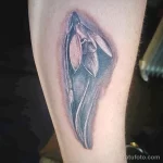 Фото тату цветок подснежника 19.04.22 №0381 - snowdrop flower tattoo tatufoto.com