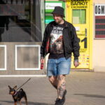 Брутальные тату на ногах, руках и шее парня 19