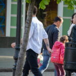 Парень с тату любовники и сюжетом сказки Маленький Принц на руках 16