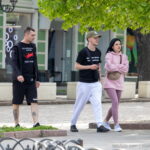 Тату автомат Калашникова и надписи на руке парня 7