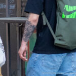 Тату морда ягуара на левой руке парня -Уличная тату-street tattoo-tatufoto.com 1