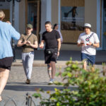 Тату парусник и осьминог в пиратской шляпе на ноге парня -Уличная тату-street tattoo-24052022-tatufoto.com 5