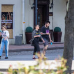 Тату фотоаппарат и подкова на ноге парня -Уличная тату-street tattoo-24052022-tatufoto.com 9