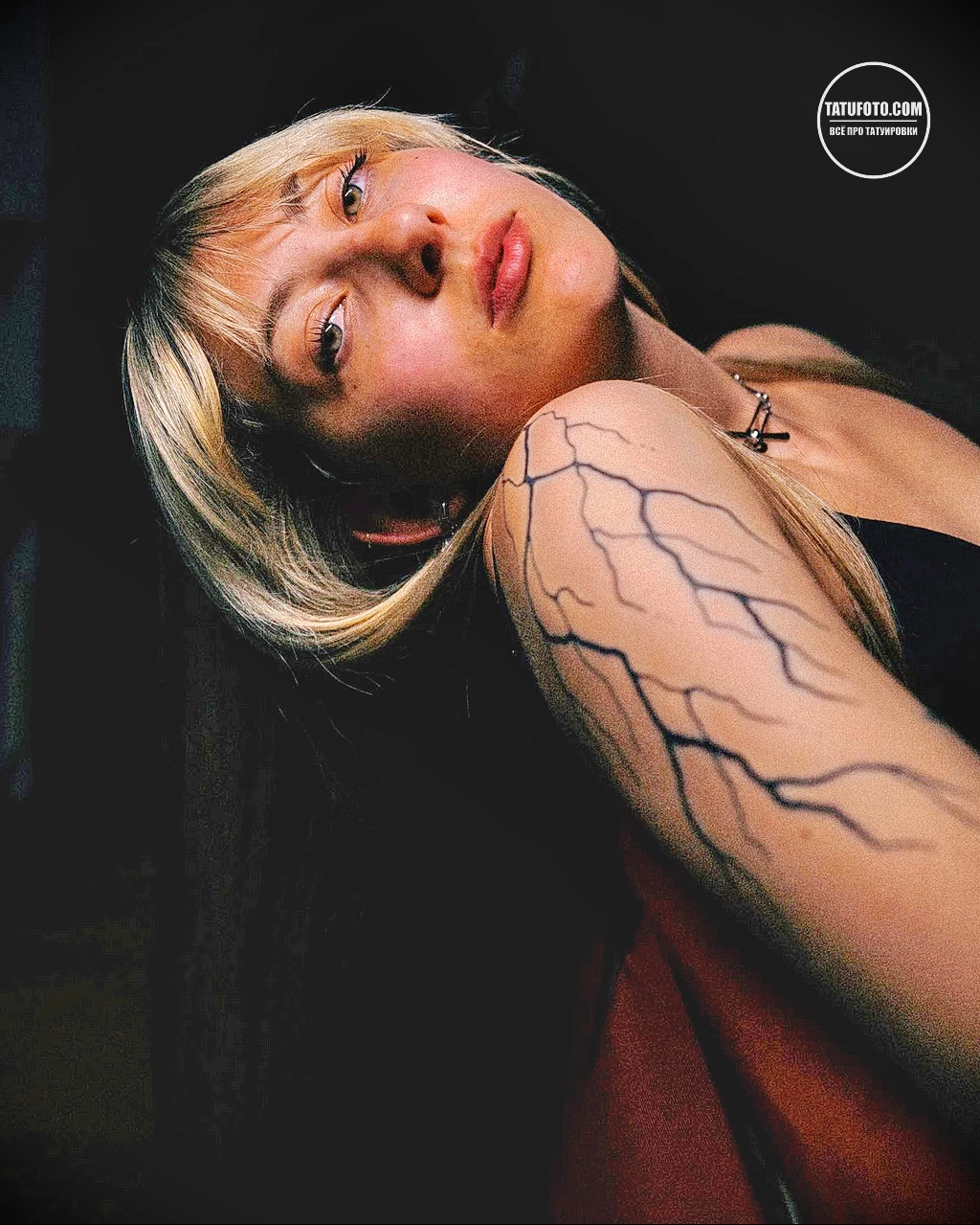 Фото девушек с тату и женских тату рисунков 28.05.22 №1121 — tatufoto.com