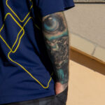 Цветная тату с глазом и оскалом волка на правой руке парня -Уличная тату-street tattoo-24052022-tatufoto.com 6