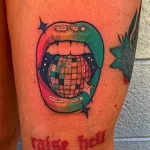 интересный рисунок татуировки 09.05.22 №0111 - interesting tattoo design tatufoto.com